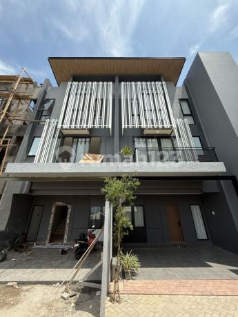 Rumah 4 Latantai di Jagakarsajakartaselatan DP 0% Dekat Tol KRL