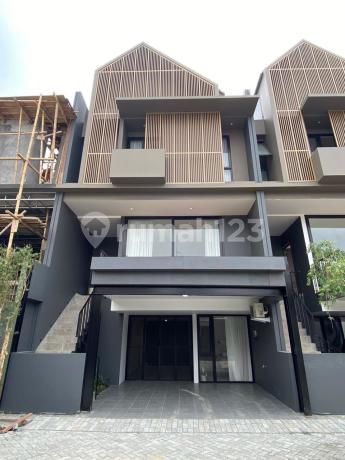 Rumah Siaphuni Brandnew 4 Lantai di Cilandak Double Dacker Mewah