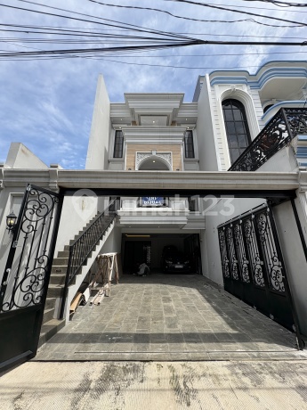 Brand New House Near Cilandak Private Pool For Sale Very Cheap