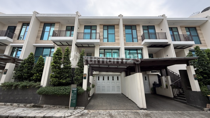 Rumah Siaphuni 4 Lantai di Pondok Indah Mewah Murah Dalam Cluster