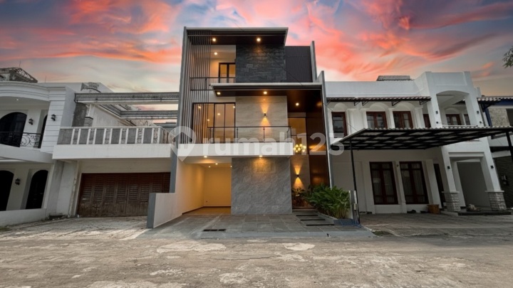 Rumah Mewah Murah Di Pejaten Jakarta Selatan 3 Lt Dekat Tol Krl 