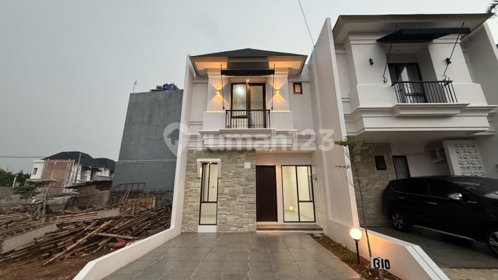 Rumah Baru Siap Huni di Cilandak Dekat MRT Fatmawati Rumah Baru Siap Huni di Cilandak Dekat MRT Fatmawati