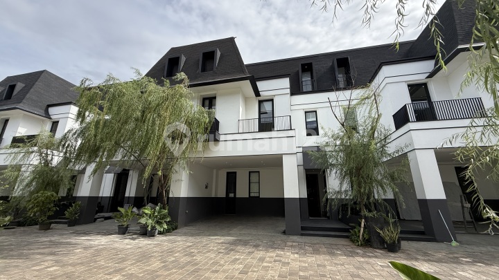 Rumah Siaphuni Di Pondok Indah 3 Lantai Dekat Mall Tol Rumahsakit Rumah Siaphuni Di Pondok Indah 3 Lantai Dekat Mall Tol Rumahsakit