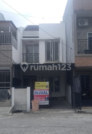 Rumah SHM Lokasi Strategis 3 Lt Rumah SHM Lokasi Strategis 3 Lt
