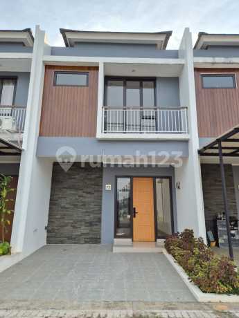 Rumah 2 Lantai Dgn 3 KT Lokasi Dkt BSD Bintaro dan Jaksel Rumah 2 Lantai Dgn 3 KT Lokasi Dkt BSD Bintaro dan Jaksel