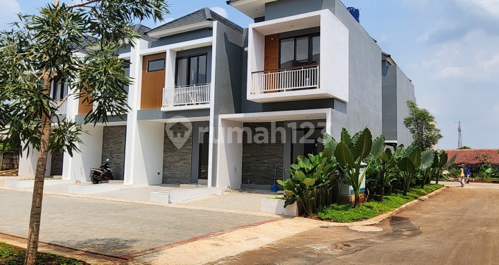 Pamles Park Housing Near Living Plaza Pamula