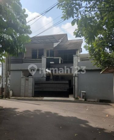 2-Story House in Bukit Pamulang Indah, Tangsel