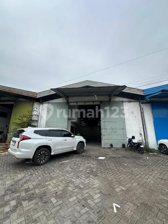 Btw Warehouse for Sale in Margomulyo Permai, Renovated 1 Meter Higher