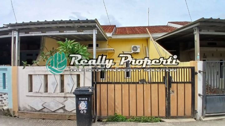 Dijual Rumah Lokasi Dekat Pondok Pesantren At Taqwa Pusat Bekasi Utara
