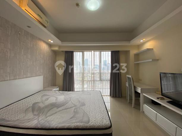 Limited, di Sewa Studio Ambassade Residence di Kuningan