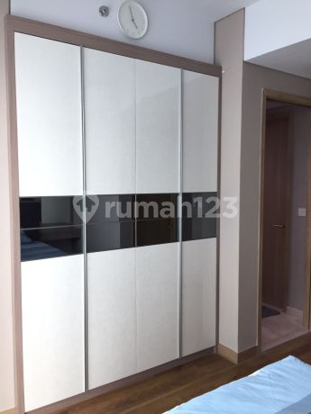 Disewa Apartement Holland Village 2Br Private Lift