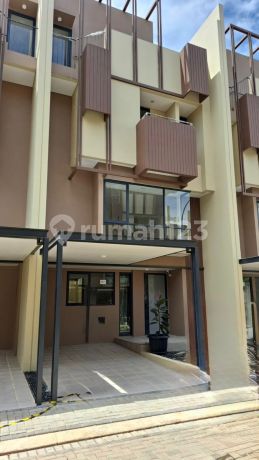 Dijual Rumah 3 lantai di TABEBUYA CLUSTER IMPRESAHAUS, BSD Tangerang. Dijual Rumah 3 lantai di TABEBUYA CLUSTER IMPRESAHAUS, BSD Tangerang.