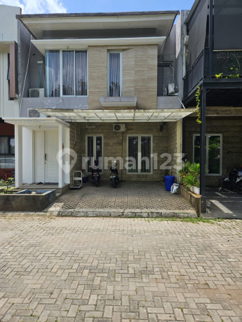 Dijual - Rumah Mewah Strategis di Area Cawang, Jakarta Timur Dijual - Rumah Mewah Strategis di Area Cawang, Jakarta Timur