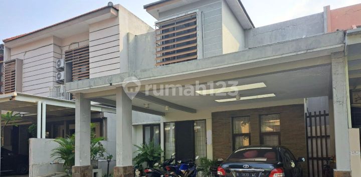 Tiara Regency Large House, Freehold, 2 Floors Tiara Regency Large House, Freehold, 2 Floors