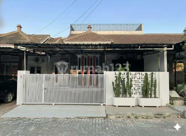 Rumah Cantik 3 Lantai Ada Rooftop Di Perumahan Wika