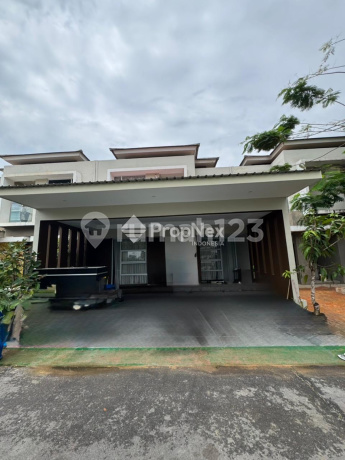 Rumah Cluster 2 Lantai Full Furnished di Royal Grande