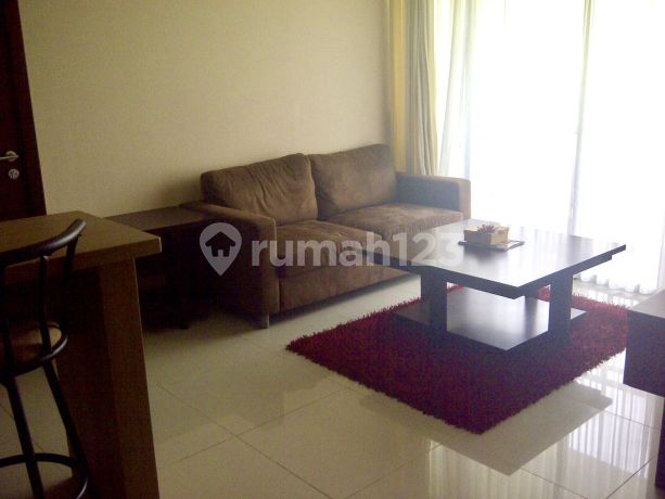 For Rent: Thamrin Executive Residence Suite B 2 Bedroom Apartment with Private Lift