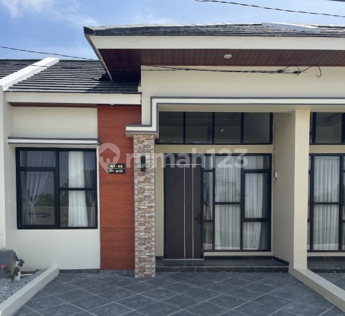 Type Superior di MEGALAND ESTATE