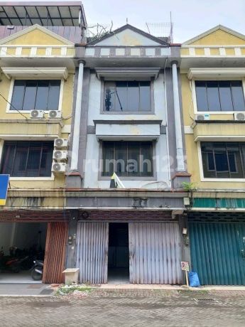 Dijual Ruko3,5 Lantai di Gedangan Waru Sidoarjo Dijual Ruko3,5 Lantai di Gedangan Waru Sidoarjo