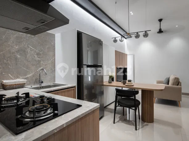 Apartment Furnished Green Royal Condo House Semanan