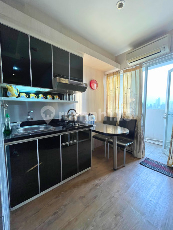 [For Sale] 2 BR Menteng Square Apartment Fully Furnished Near LRT Matraman Station