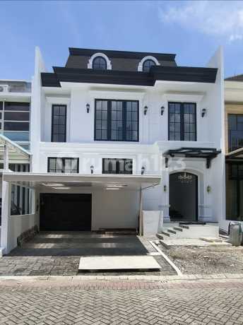 Jual Rumah 3.5 Lantai The Mansion Granada Pakuwon Indah Surabaya Barat