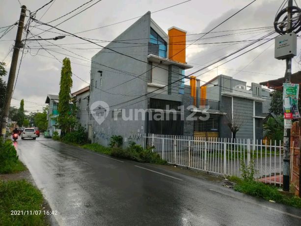 Dijual atau Disewa Kan Rumah 2Lt Perumahan Permata Hijau Siap Huni Dijual atau Disewa Kan Rumah 2Lt Perumahan Permata Hijau Siap Huni