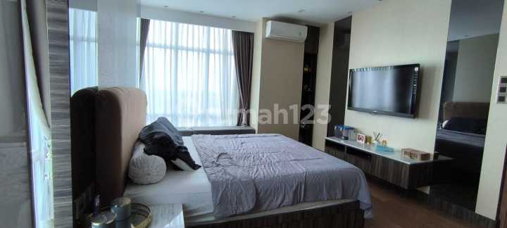 Dijual Apartment Reiz Condo ( Hook ) Dijual Apartment Reiz Condo ( Hook )