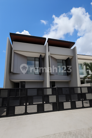 Rumah Modern Minimalis Premium di Surabaya Timur Pandugo Timur Dekat Raya Merr Rungkut Purimas