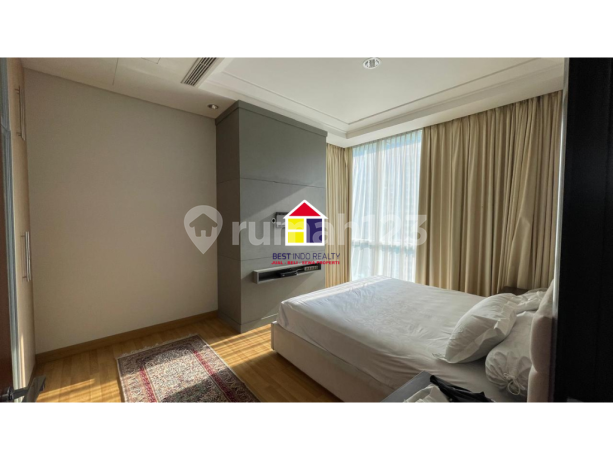 FOR RENT THE PEAK AT SUDIRMAN APARTMENT 3BR