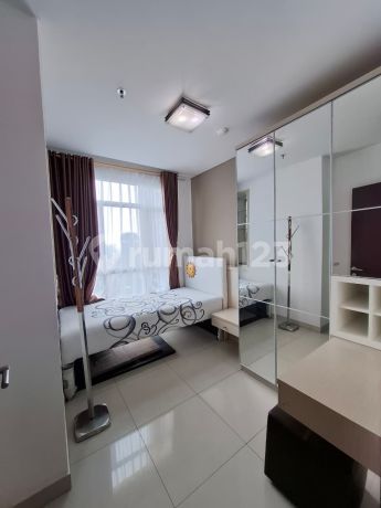 Disewakan Apartemen Central Park 2+1 Bedroom Furnished