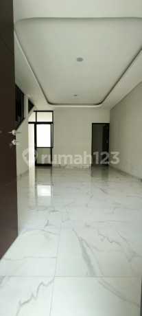 For Sale House on Jl Virgo Karang Empat Surabaya, Ready to Live In, Close to Unair For Sale House on Jl Virgo Karang Empat Surabaya, Ready to Live In, Close to Unair