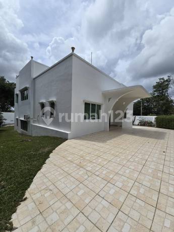 Dijual Rumah Palm Spring Hook Cantik Siap Huni