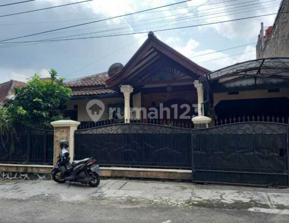 Rumah Lelang Murah Nyaman SHM Siap Huni Komplek Padasuka Indah