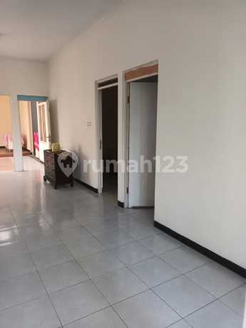 Rumah Murah Siap Huni Nyaman Shgb di Taman Holis Indah 2 Rumah Murah Siap Huni Nyaman Shgb di Taman Holis Indah 2