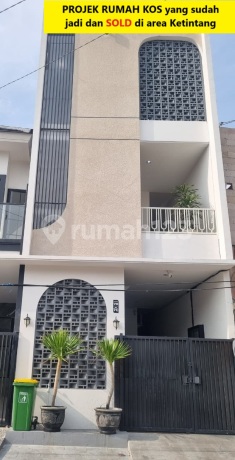 [For Investors] Bisnis Kos 3 Lt - 14 Kamar - Area Kampus Upn , Sekitar Merr