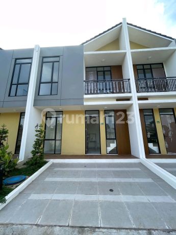 Rumahmewah 2 Lantai Serpong Garden Nempel BSD Selangkah ke Stasiun Rumahmewah 2 Lantai Serpong Garden Nempel BSD Selangkah ke Stasiun