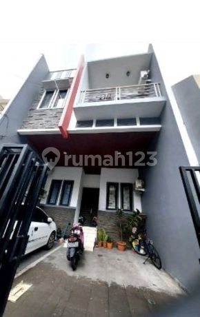 For Sale, Fully Occupied Boarding House in Kelapa Gading