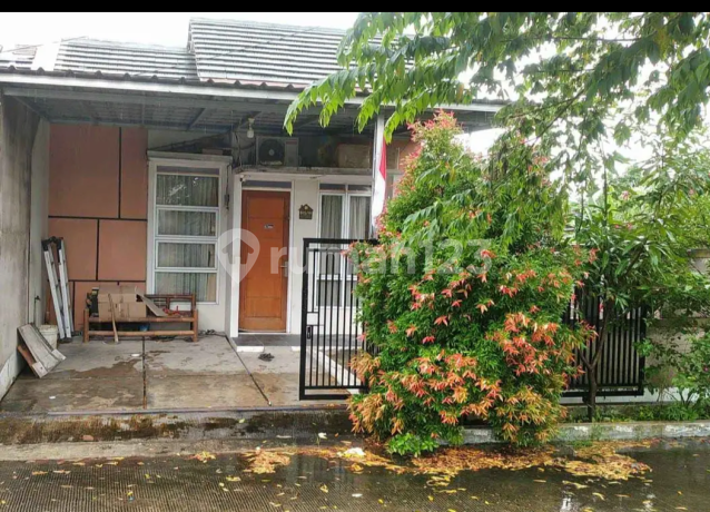 Rumah Hook Bebas Banjir Siap Huni Sudah Renov di Cileungsi