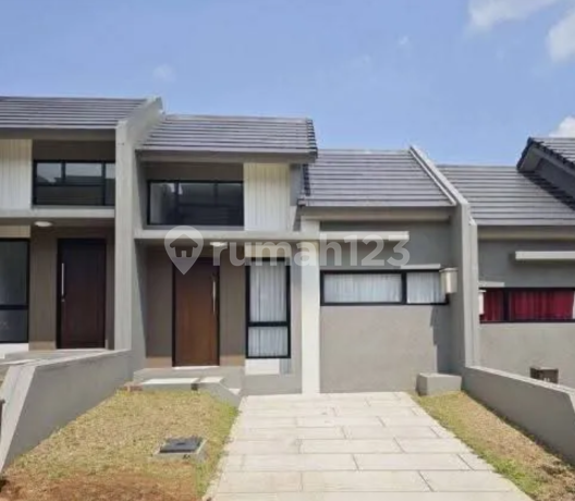 Rumah Bagus Di Komplek Perumahan Asri Di Tengah Kota Bogor