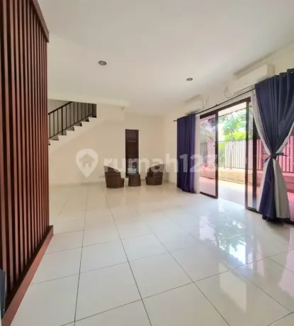 Rumah Hook 2 Lantai, Lokasi Strategis di Discovery Bintaro 8940 Rumah Hook 2 Lantai, Lokasi Strategis di Discovery Bintaro 8940