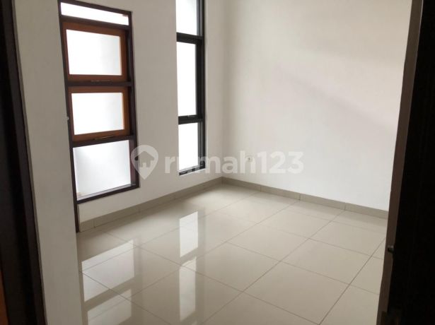 Rumah Nyaman Kembar Moch Toha Bandung Rumah Nyaman Kembar Moch Toha Bandung