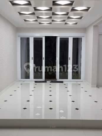 Rumah Nyaman 2 Lantai Batununggal Bandung Rumah Nyaman 2 Lantai Batununggal Bandung