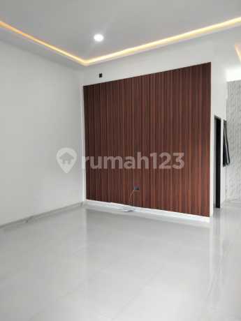 Rumah Baru Nyaman Kopo Permai Bandung