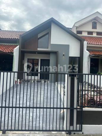 Dijual Rumah Full Renovasi di Palem Semi Dijual Rumah Full Renovasi di Palem Semi
