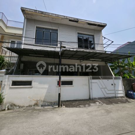 Rumah Pluit Barat 2 Lantai Siap Huni Hadap Selatan Rumah Pluit Barat 2 Lantai Siap Huni Hadap Selatan