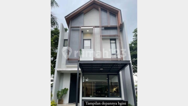 Rumah Cantik Strategis di Yuthica Bsd City, Tangerang Selatan Rumah Cantik Strategis di Yuthica Bsd City, Tangerang Selatan