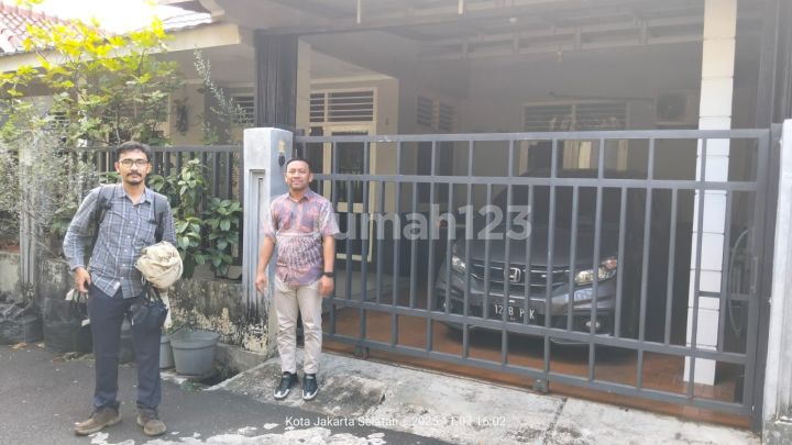 Jarang Ada! Rumah Lelang di Jakarta Selatan "Wijaya "- LT 200 M