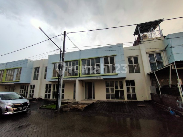 Dijual Rumah 2 Lantai, Green Florencia Sidoarjo Dijual Rumah 2 Lantai, Green Florencia Sidoarjo