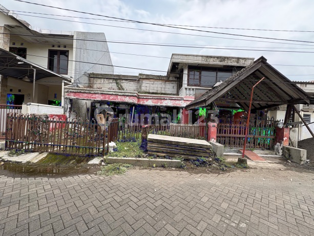 Dijual Rumah Hitung Tanah Rungkut Barata